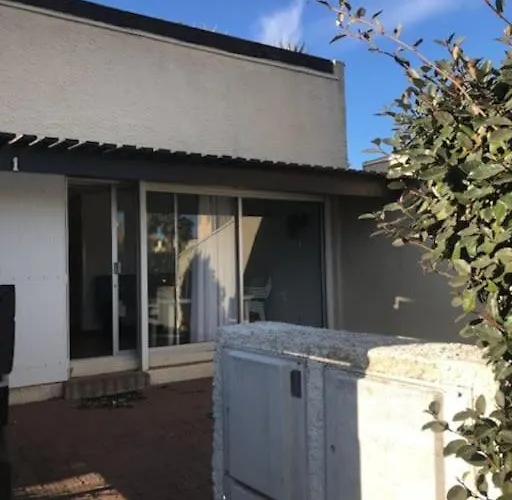 De Plain-pied à 2 Min à Pied De La Plage. Appartement Agde