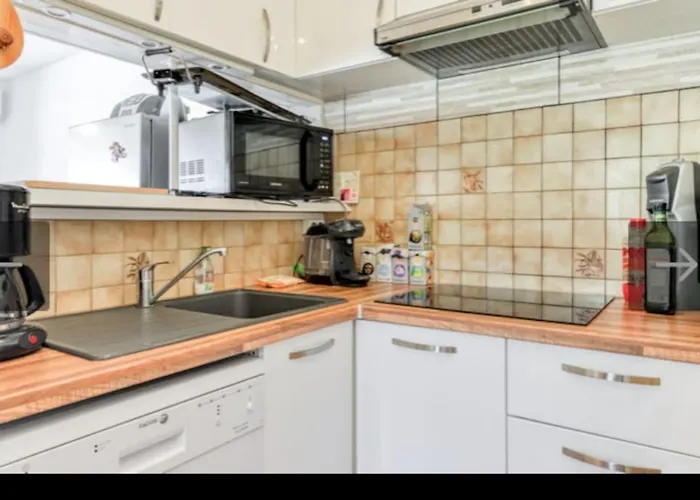 De Plain-pied A 2 Min A Pied De La Plage. Apartment